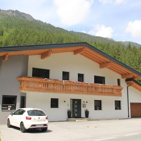 Apart Bergglueck Sankt Leonhard im Pitztal Exterior foto